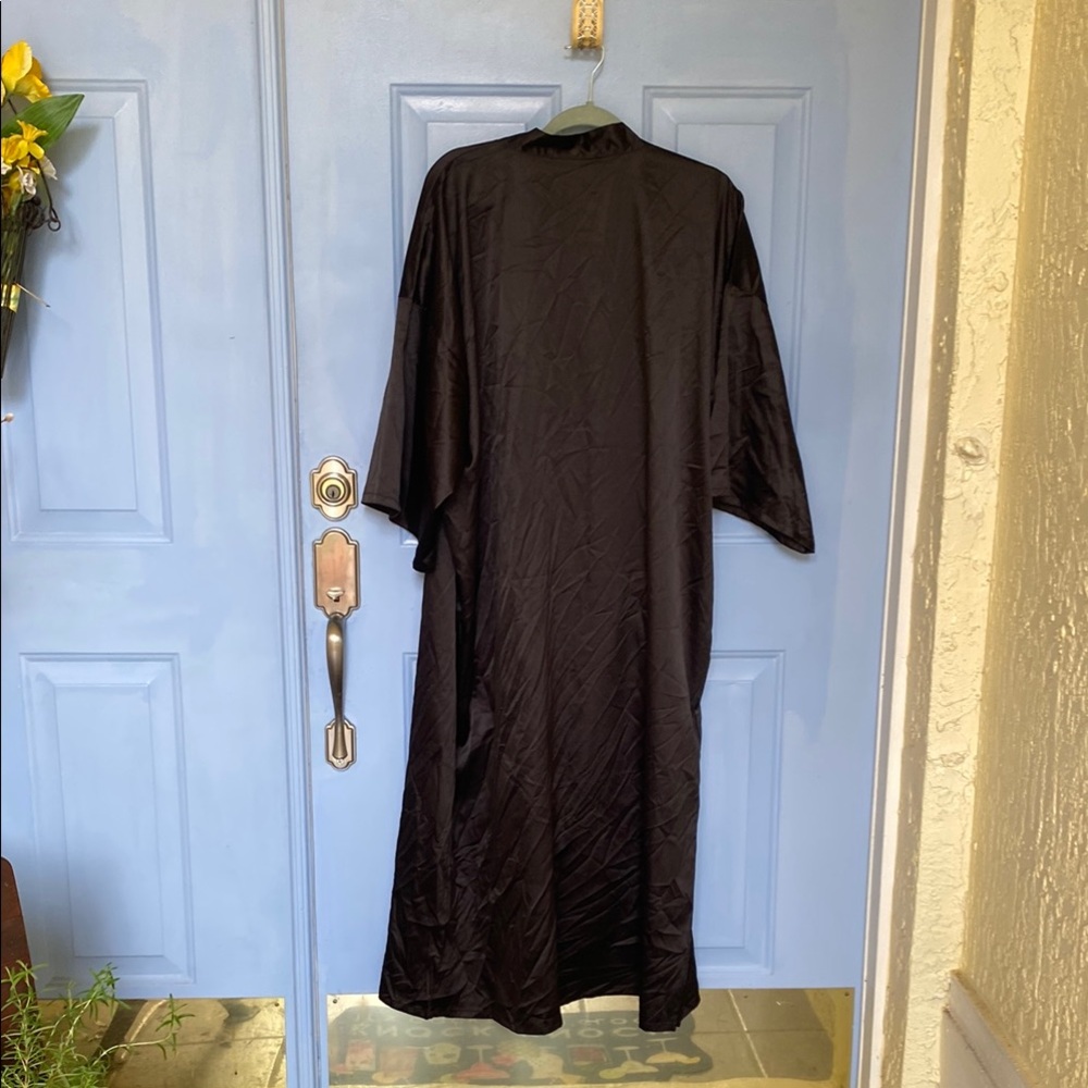 Black Kimono Robe - Picture 3 of 3